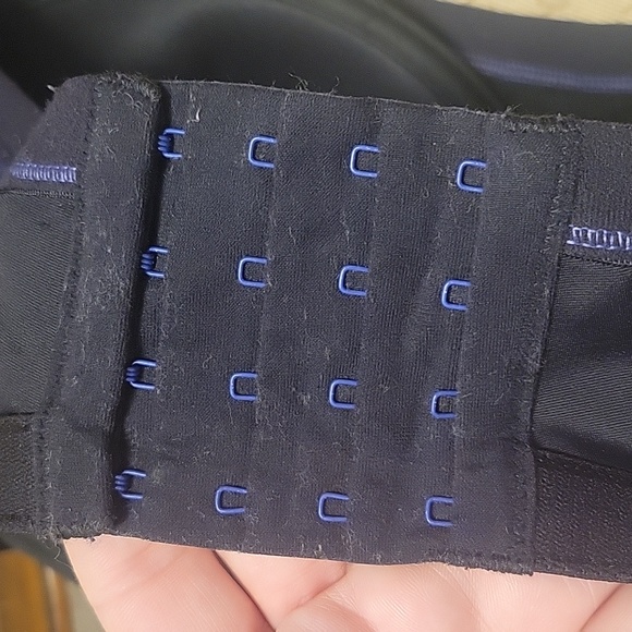 Freya Sports Bra - Picture 3 of 7